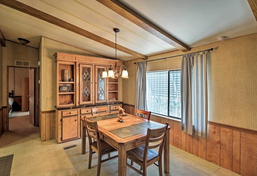 Bullhead City Home W/ Fire Pit Walk To Co River!