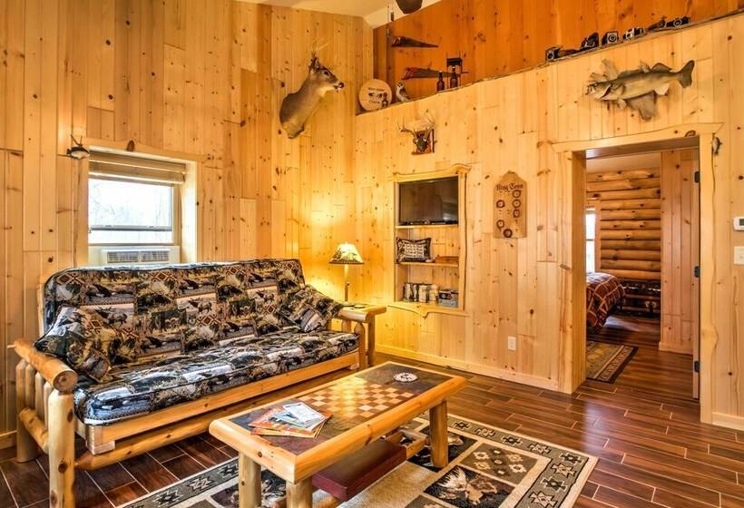 Cabin By The River: Visited By Treehouse Masters!