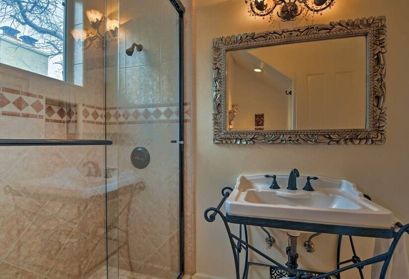 Casa D Amore : Extravagant Lakefront Villa!