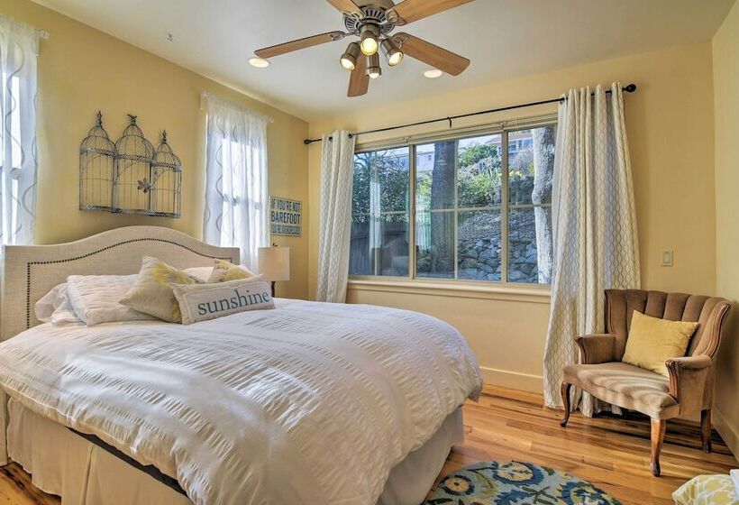 Casa D Amore : Extravagant Lakefront Villa!