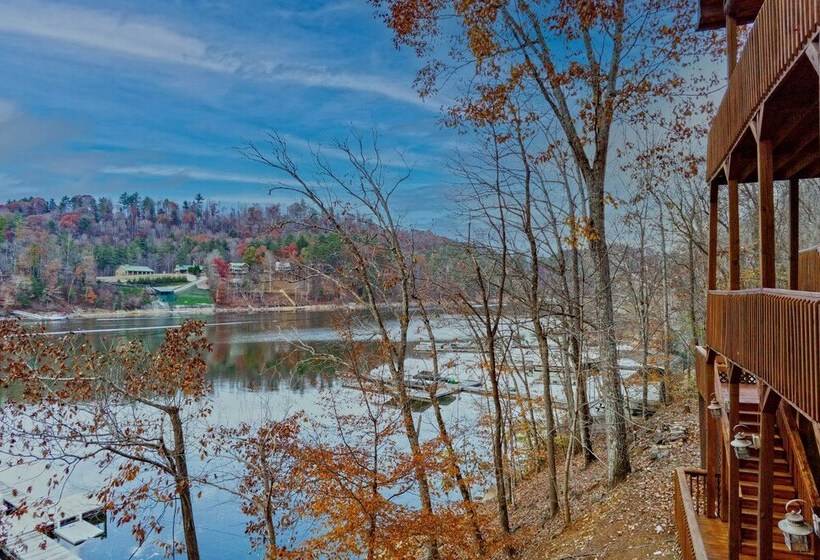Chic  3bears Cabin  On Watauga Lake W/ Kayaks