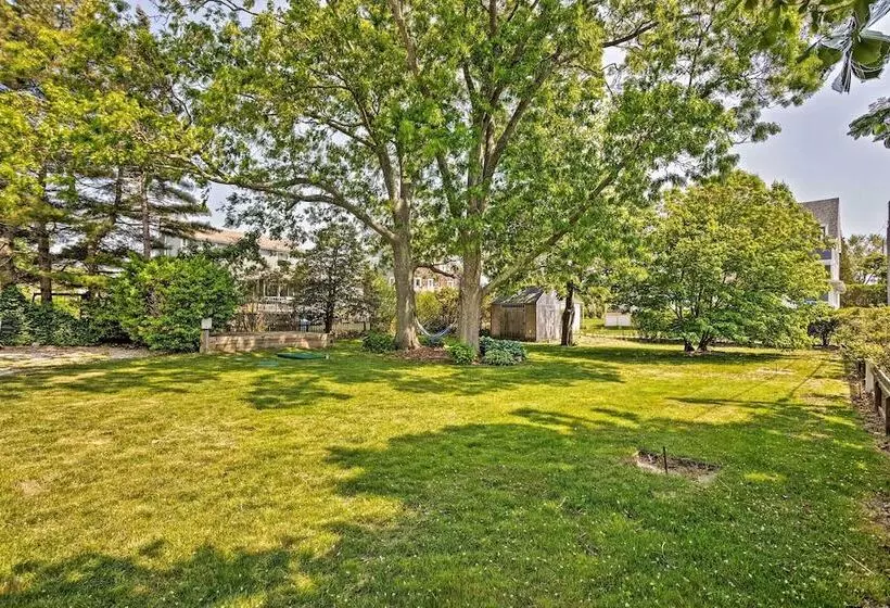 Common Fence Point Cottage W/ Ocean Views!