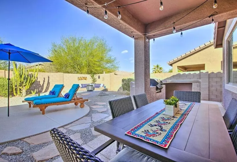 Contemporary Goodyear Refuge W/ Sunny Private Pool