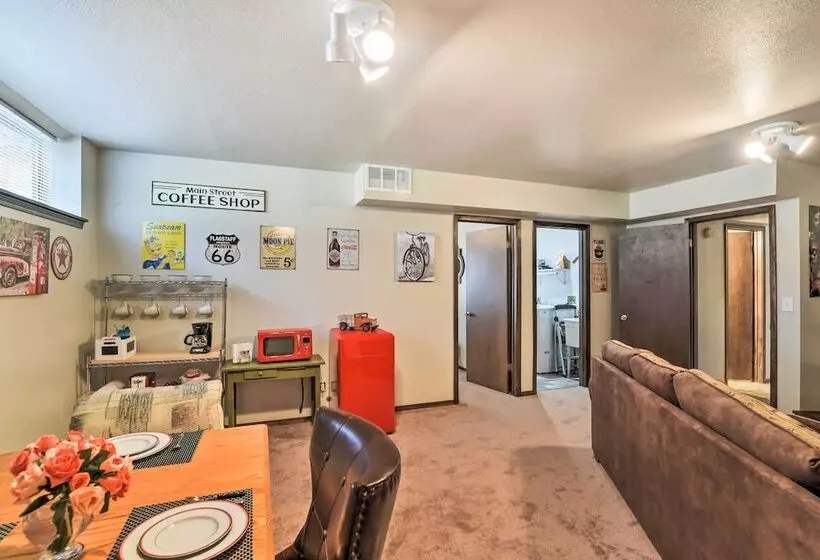 Flagstaff Home W/back Deck   5 Mi To Downtown