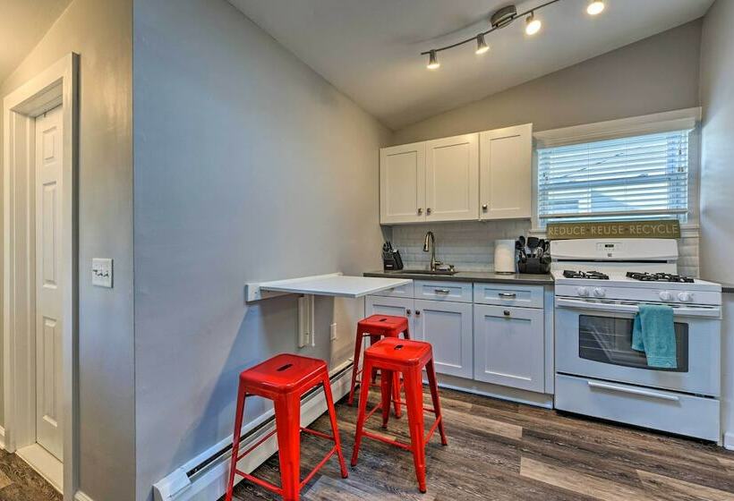 Gulf Coast Cottage   Walk To Beach & Boardwalk!