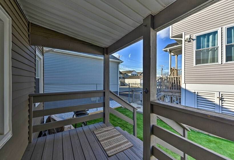 Gulf Coast Cottage   Walk To Beach & Boardwalk!