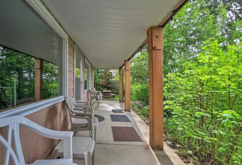 Honeysuckle On Hayden  Lakefront Home W/ Dock!