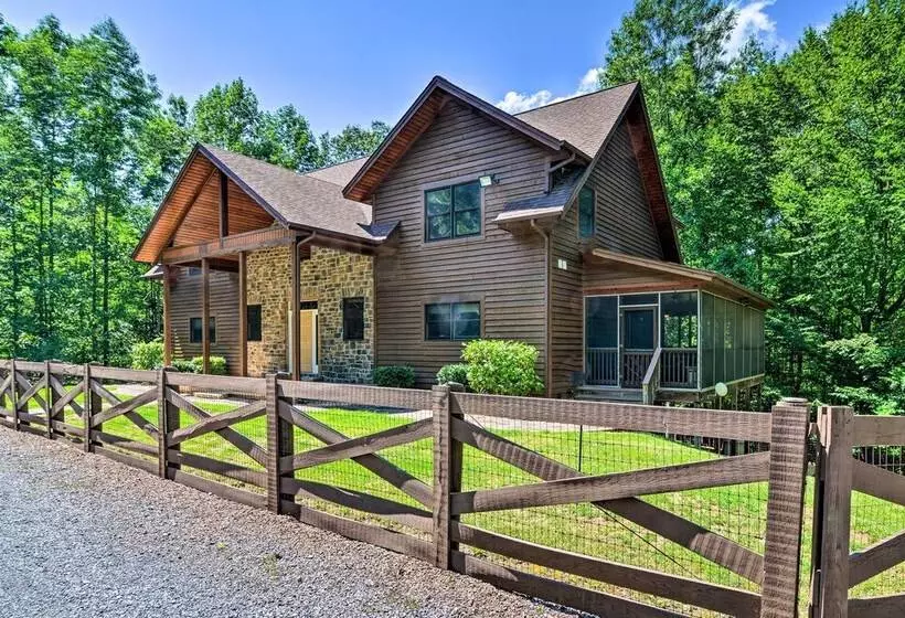 Idyllic Mtn Retreat W/ Hot Tub Near Shenandoah Np!