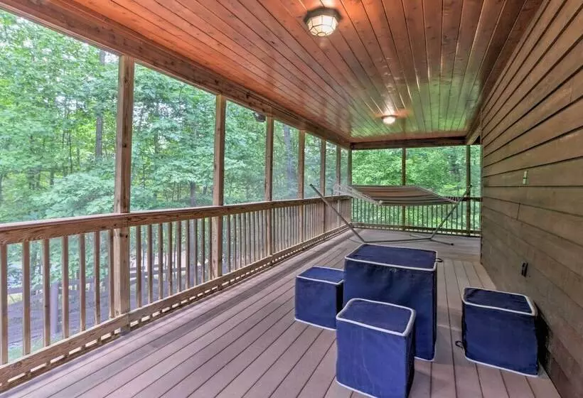 Idyllic Mtn Retreat W/ Hot Tub Near Shenandoah Np!
