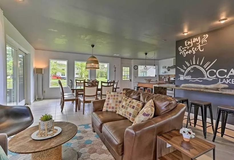 Luxe Lakefront Family Cottage: Private Beach, Dock