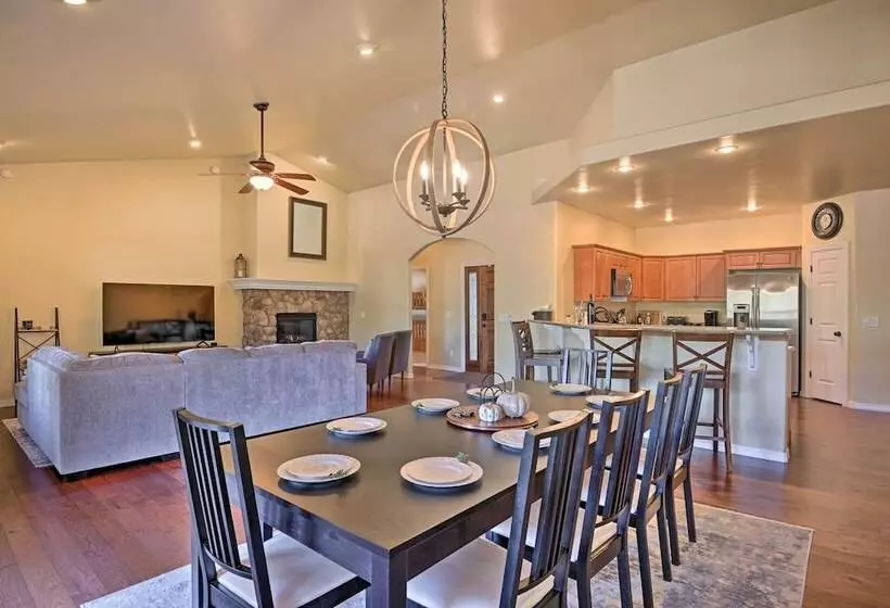 Mount Elden Retreat:  4 Mi To Dtwn Flagstaff