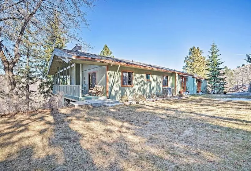 Mountain Escape   7 Miles To Mission Ridge Resort!