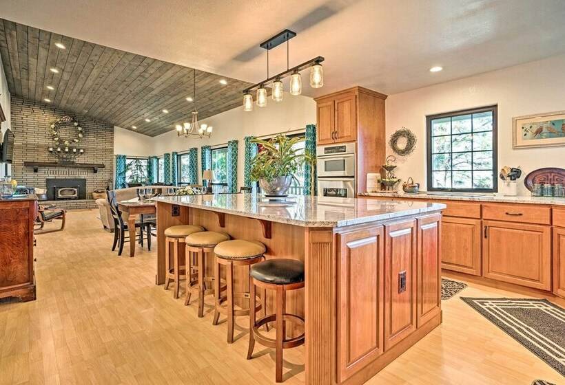 Mountain Escape   7 Miles To Mission Ridge Resort!