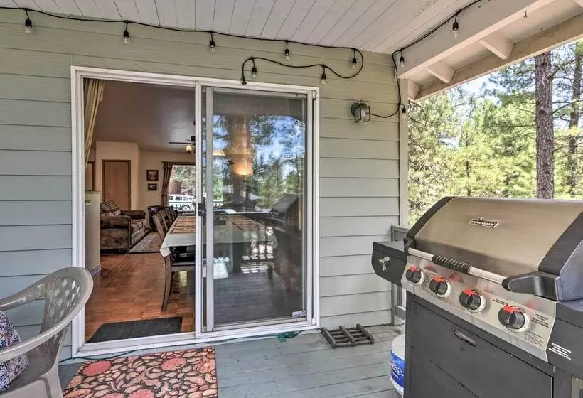 Munds Park Home W/ 3 Decks ~ 1 Mi Odell Lake!