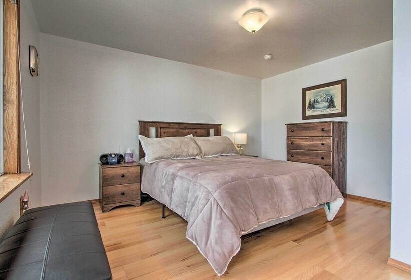 Pet Friendly Malta Home Near Hunting Areas!