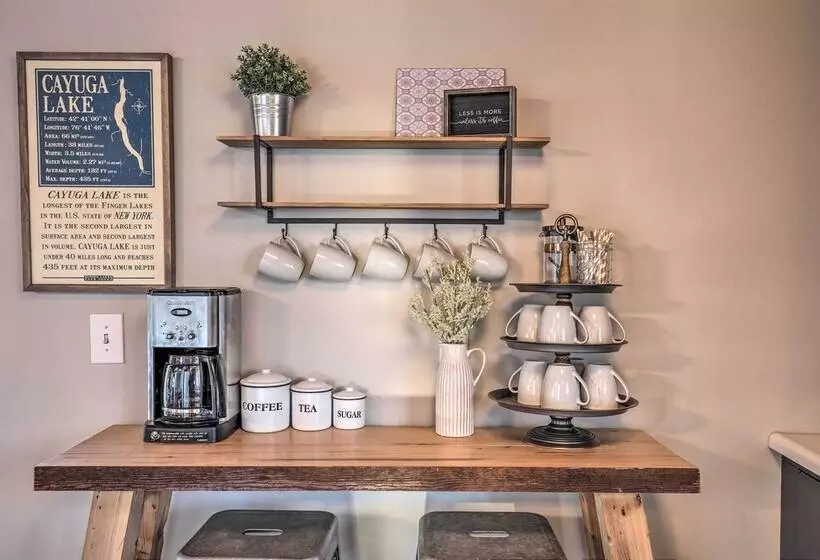 Seneca Falls Cottage On Cayuga Lake Wine Trail!