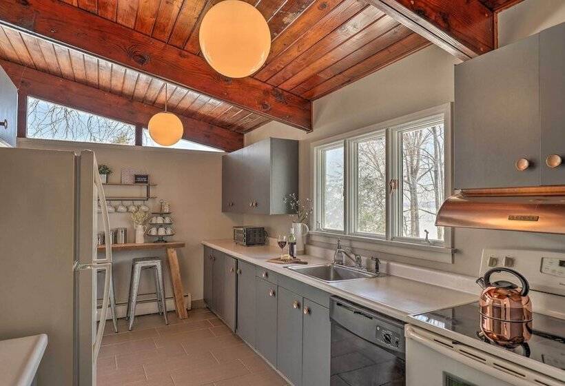 Seneca Falls Cottage On Cayuga Lake Wine Trail!