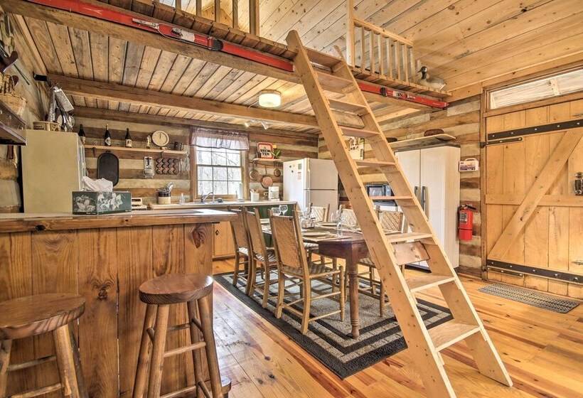 Scenic Cabin W/ Deck & Fire Pit   Near Hiking!