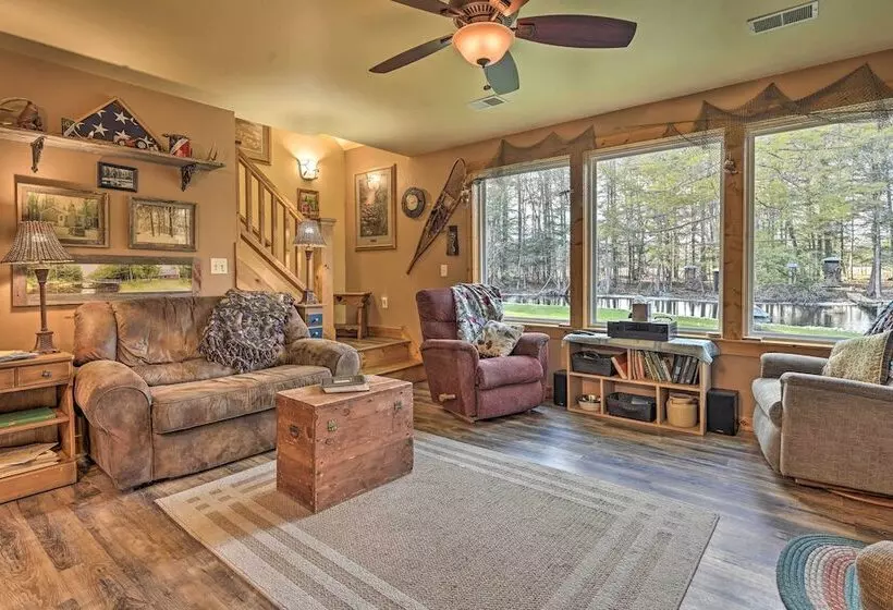 Secluded Birnamwood Cottage W/ Deck & River Views!