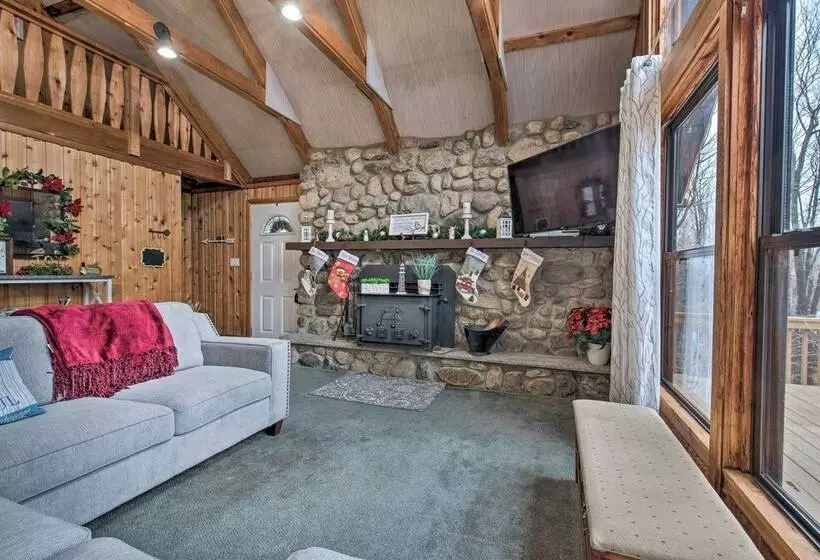 Fire Pit + Community Perks: Gouldsboro Cabin!