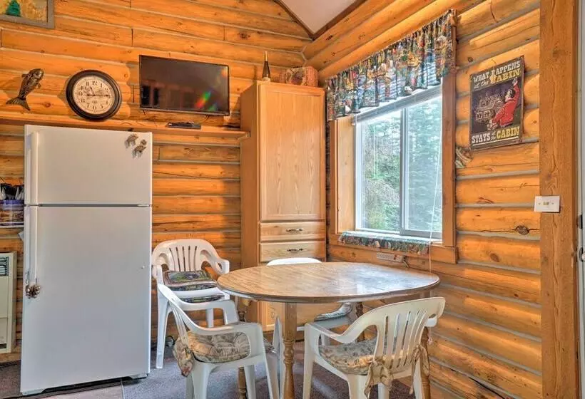 Soldotna Cabin W/ Essentials  4 Mi To Fishing