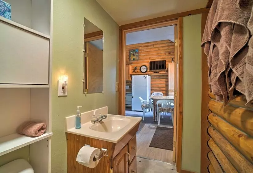 Soldotna Cabin W/ Essentials  4 Mi To Fishing