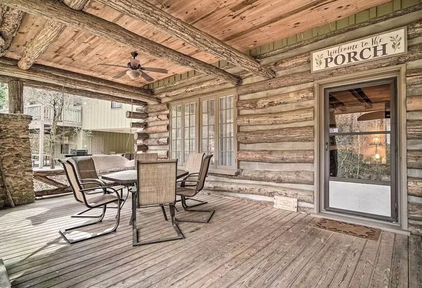 Tranquil Smoky Mountain Cabin W/ Porch & Fire Pit