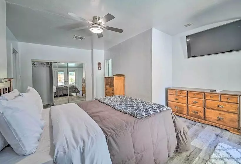 Stylish Basecamp 6850  Near Downtown Williams!