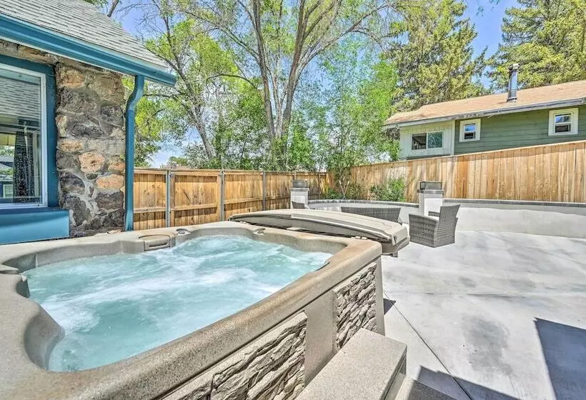 Stylish Basecamp 6850  Near Downtown Williams!