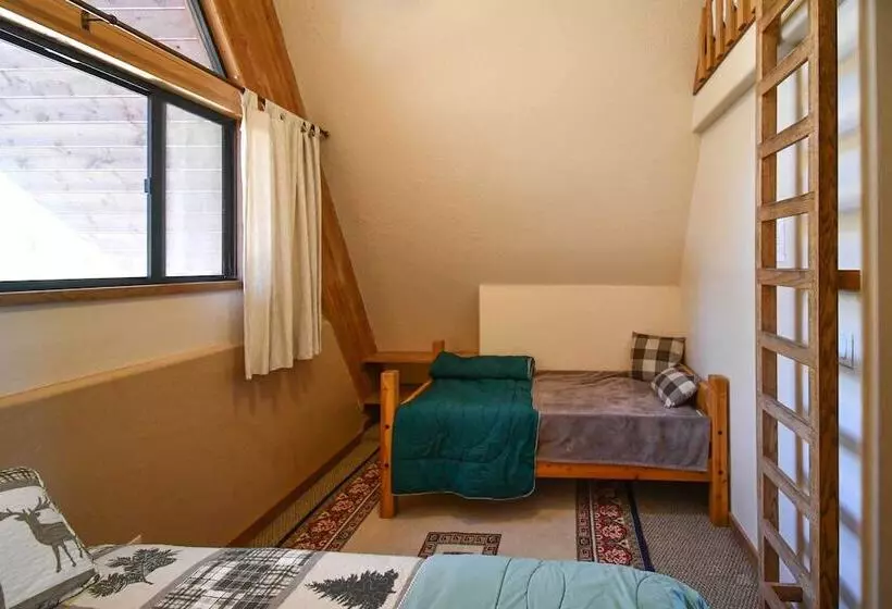 Mtn Cabin Between Bryce Canyon & Zion Nat L Parks!