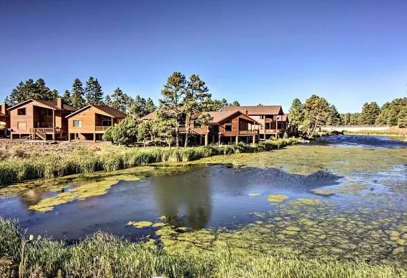 Waterfront Lakeside Home   1 Block To Boat Ramp