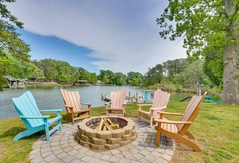 Waterfront Little Wicomico Haven W/ Dock & Kayaks!