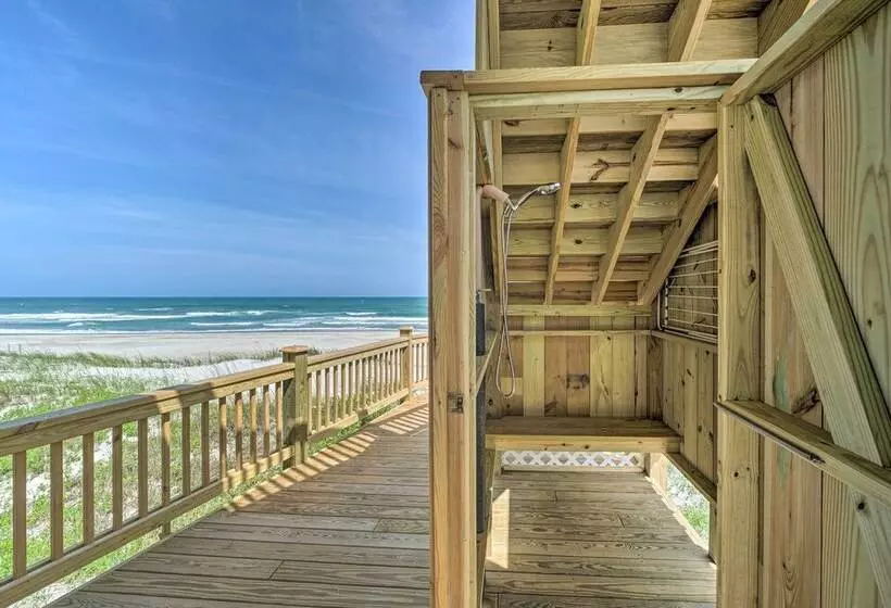 Beachfront Oasis W/ 2 Large Decks, Bbq & Views!