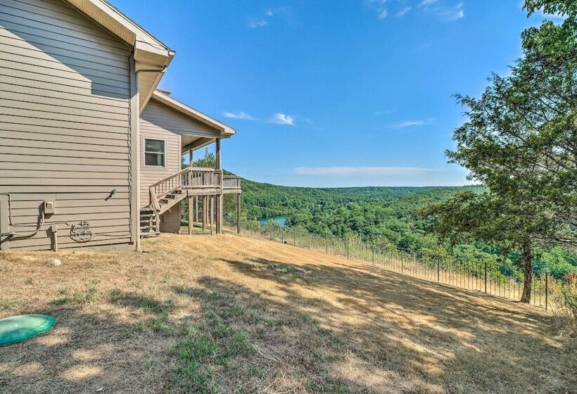 Bull Shoals Retreat W/ Panoramic River Views!