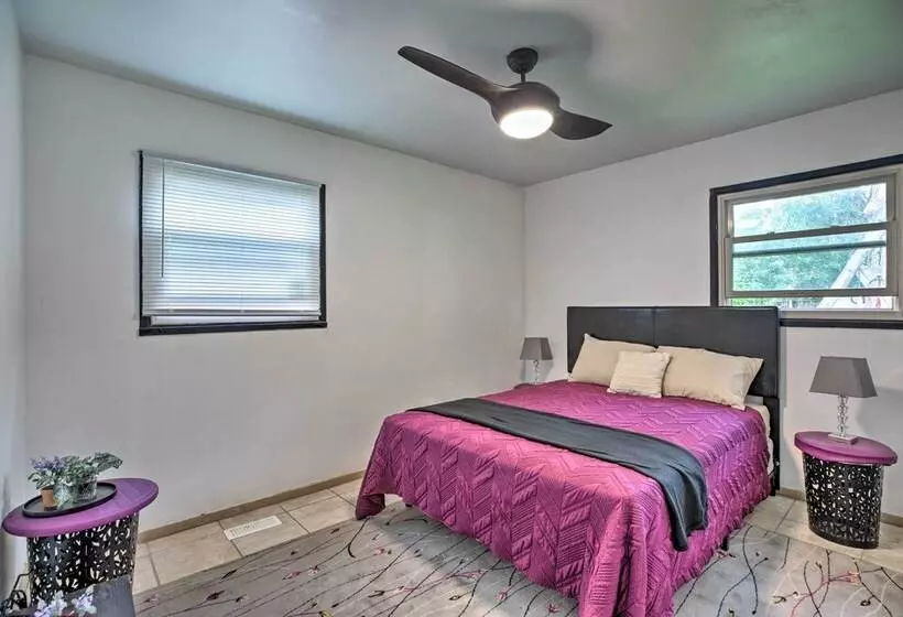 Sauk Village Ranch Home W/ Yard + Fireplace!