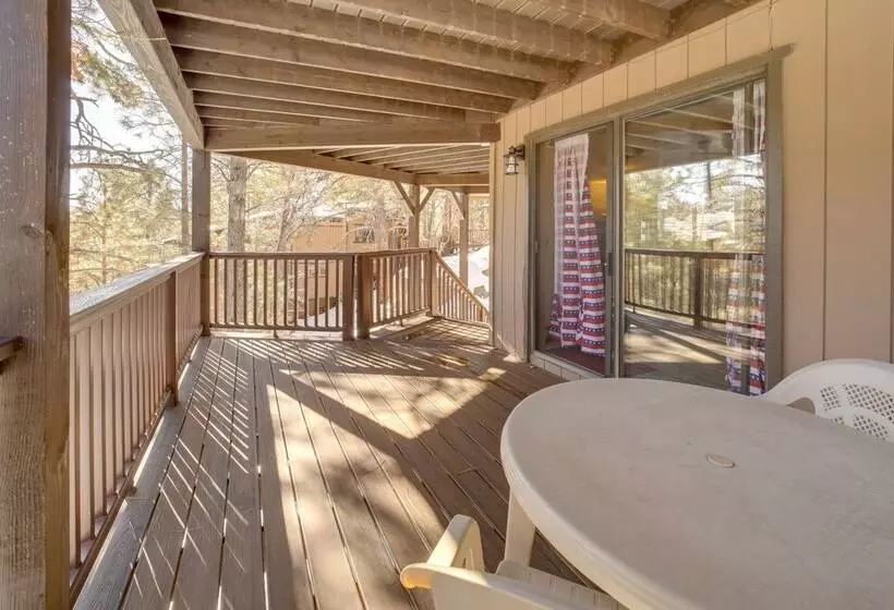 Munds Park Cabin: A/c, Grill, & Fire Pit!