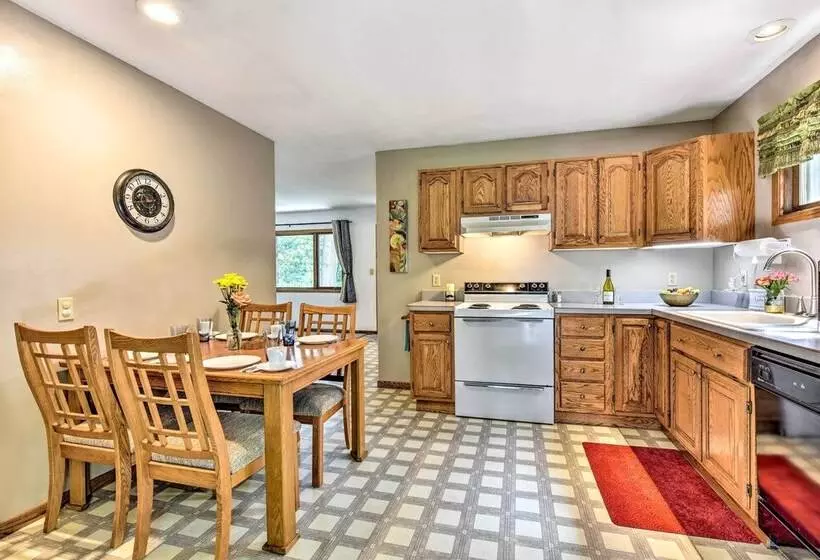 Fishermen S Paradise W/ Fire Pit On Rice Lake!