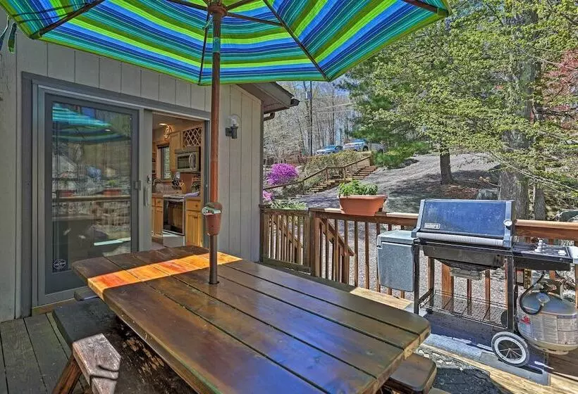 Airy Lake Ariel Home W/ Private Dock + Kayaks!