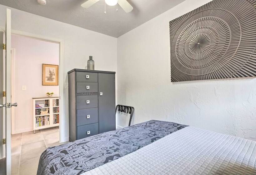 Guest House W/ Hot Tub: 11 Mi To Downtown Phoenix