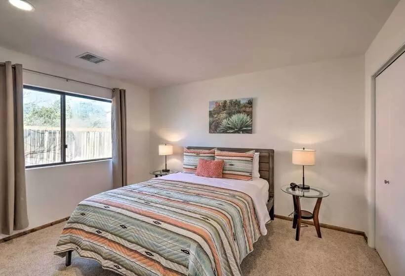 Sedona Retreat W/ Fire Pit, Near Hiking Trails
