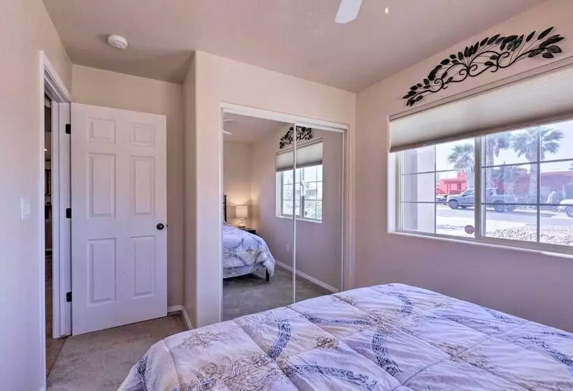 Inviting Retreat W/ Patio < 1 Mi To Colorado River