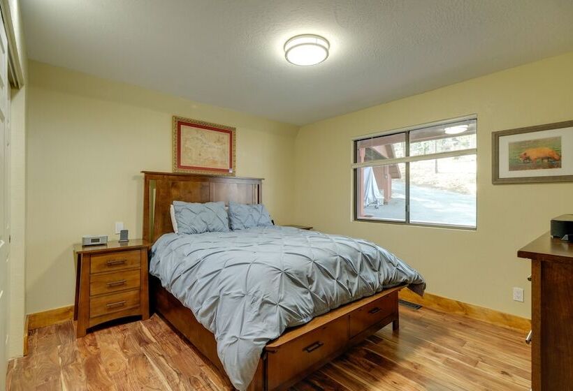 Lake House W/ Pvt. Dock, 30 Mins To Yosemite!