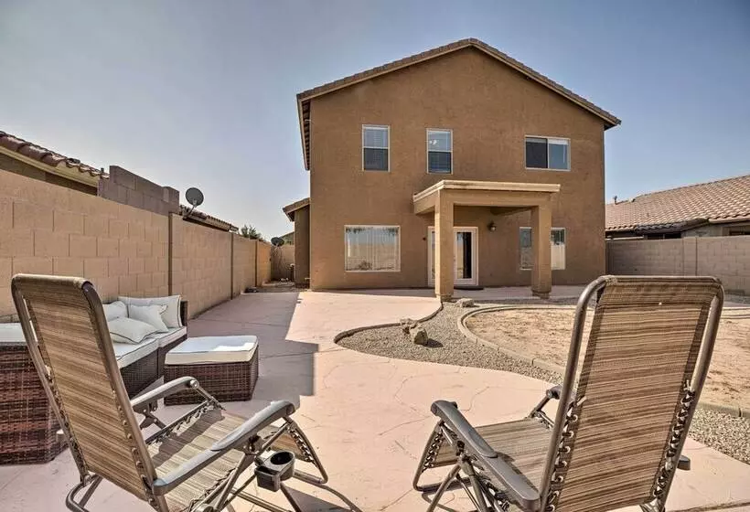 Maricopa Home W/ Outdoor Seating, 2 Mi To Golf!