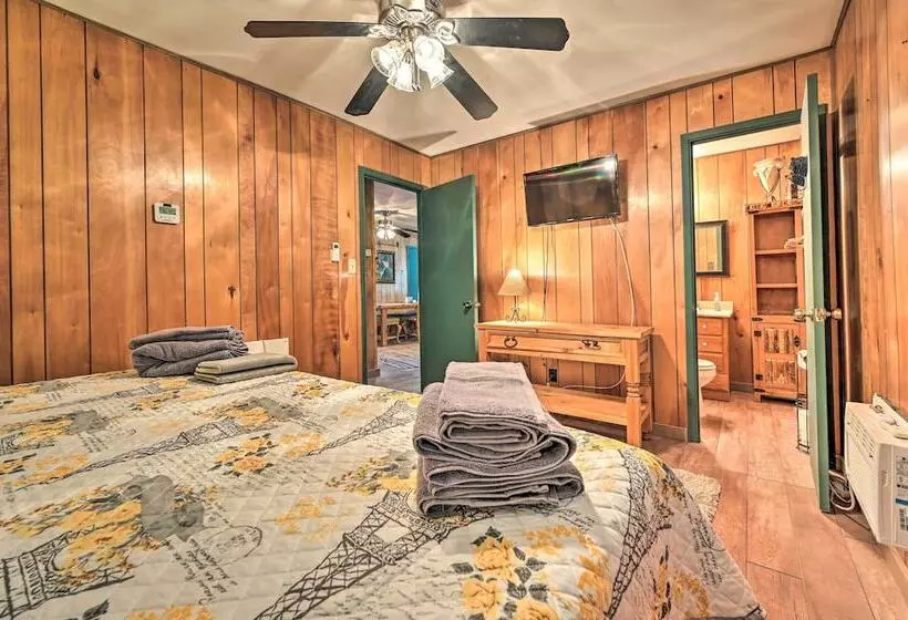 Near Hiking Trails: Woodsy Pine Cabin W/ Fire Pit