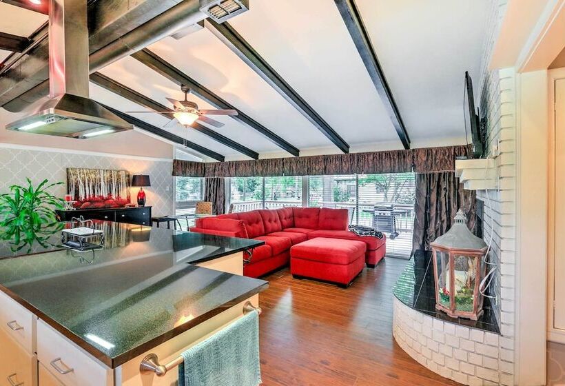 Restful Winnsboro Family Home: Walk To Main Street