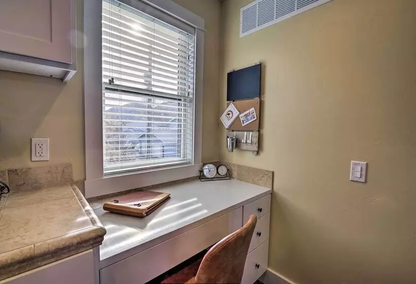 River Street Roost   12 Miles To Sun Valley Resort