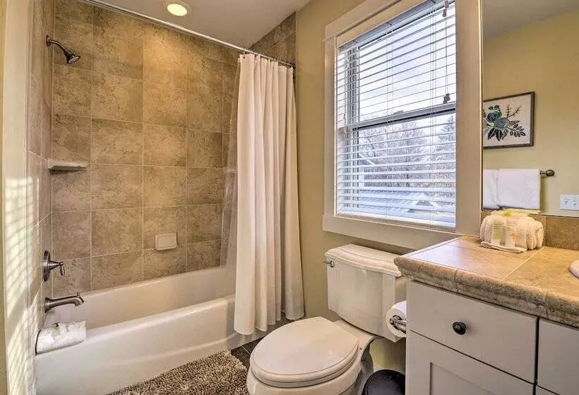 River Street Roost   12 Miles To Sun Valley Resort