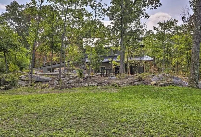 The Glabin: Garrison Gem W/ Deck & Fire Pit!