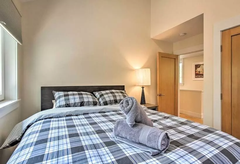 The Glabin: Garrison Gem W/ Deck & Fire Pit!