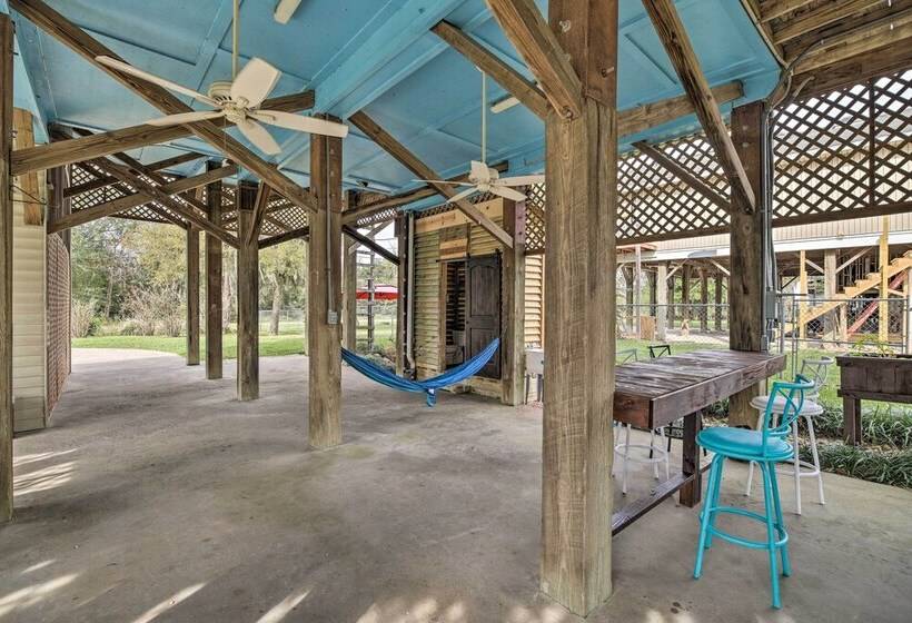 Waterfront San Jacinto River Home W/ Boat Slip!